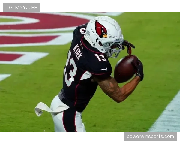 美洲虎加时险胜红雀 劳伦斯多次抄截仍率队取七胜